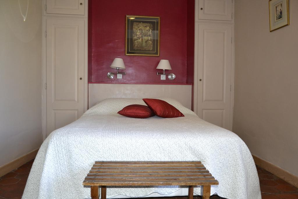 Hotellerie De L'Esplanade Rians  Dış mekan fotoğraf
